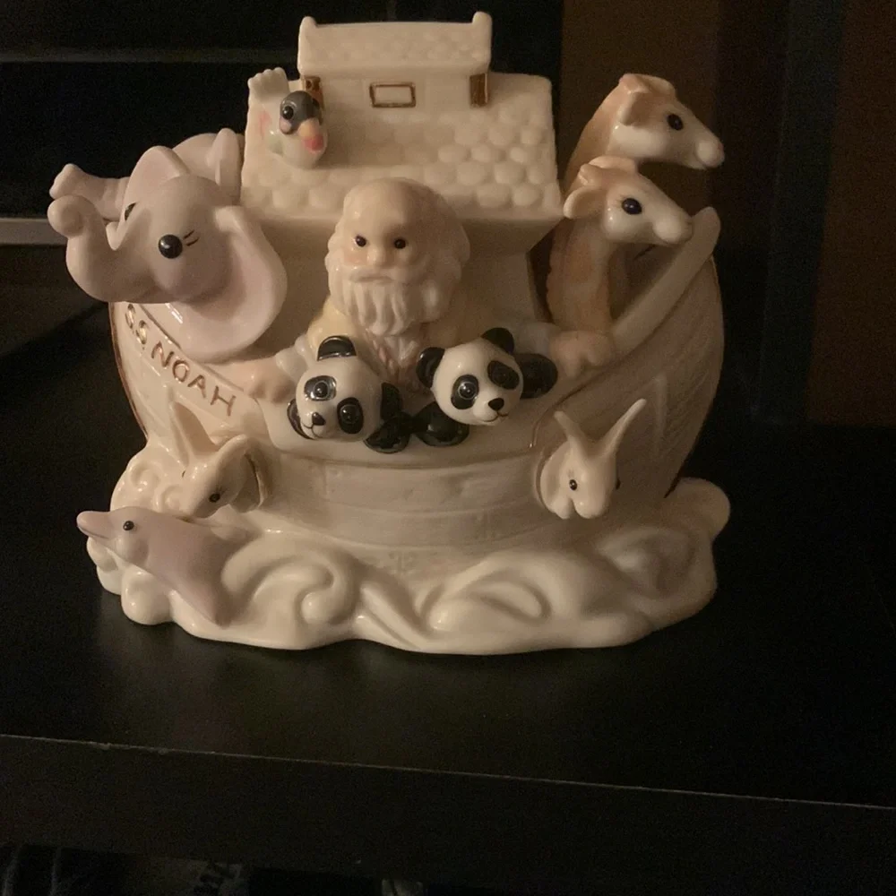Lenox vintage Noah’s ark bank nwob - Picture 3 of 5